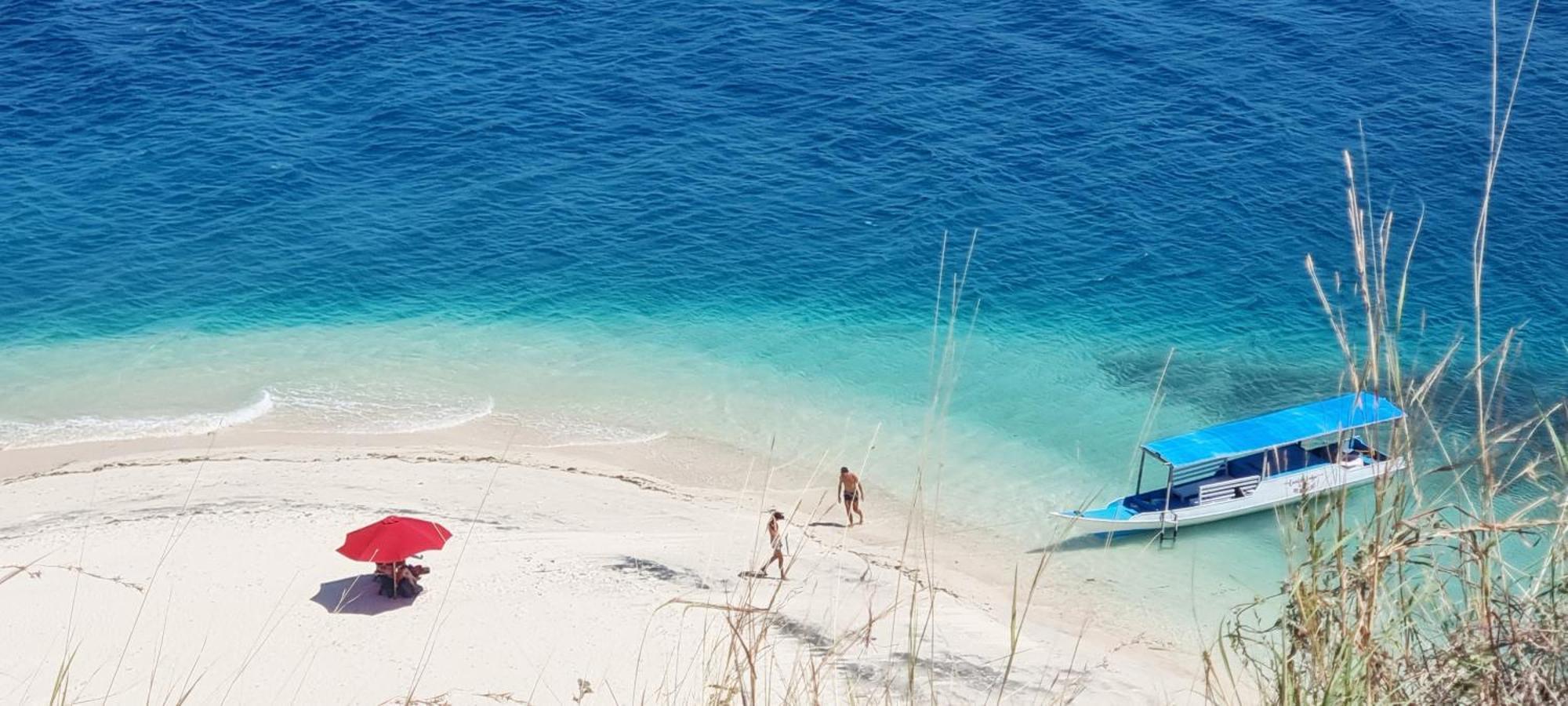 Loca Lobo Lodges Riung, Flores Exterior foto